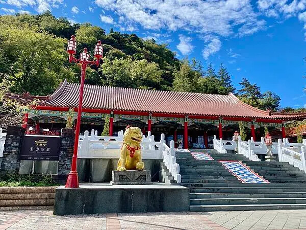 台中市和平區[台中景點] 梨山福壽山農場+武陵農場+武陵富野渡假村 台中兩天一夜懶人包 楓葉/落雨松/猴子吃油菜花 @蛋寶