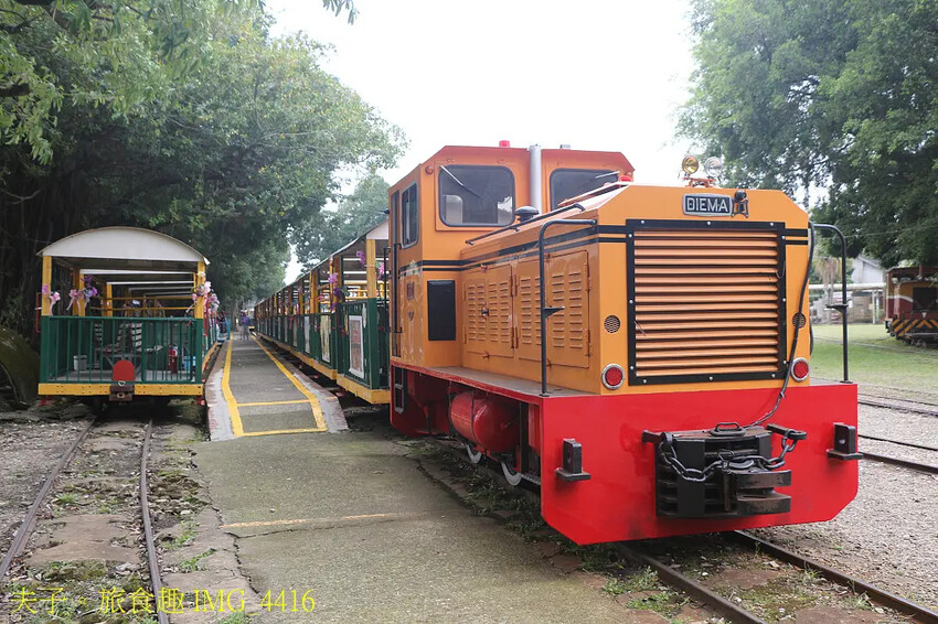 臺南三月蘭花月 旅遊串接亮點 台糖烏樹林休閒園區 五分車 蘭