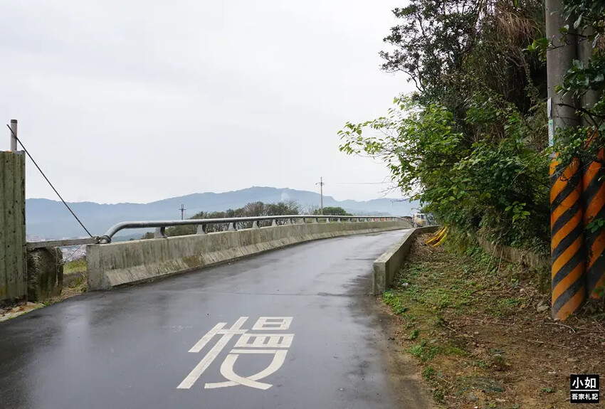 基隆市中正區【基隆步道】龍崗步道,走過槓子寮砲台,槓子寮山,三角點,大學內的步道！