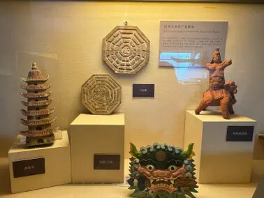 澎湖遊馬公市：澎湖生活博物館、星巴克澎湖喜來登門市、Pier3 三號港（路過）、菊島之星伴手禮（路過）、洪根深美術館