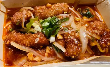 澎湖遊馬公市：澎湖生活博物館、星巴克澎湖喜來登門市、Pier3 三號港（路過）、菊島之星伴手禮（路過）、洪根深美術館