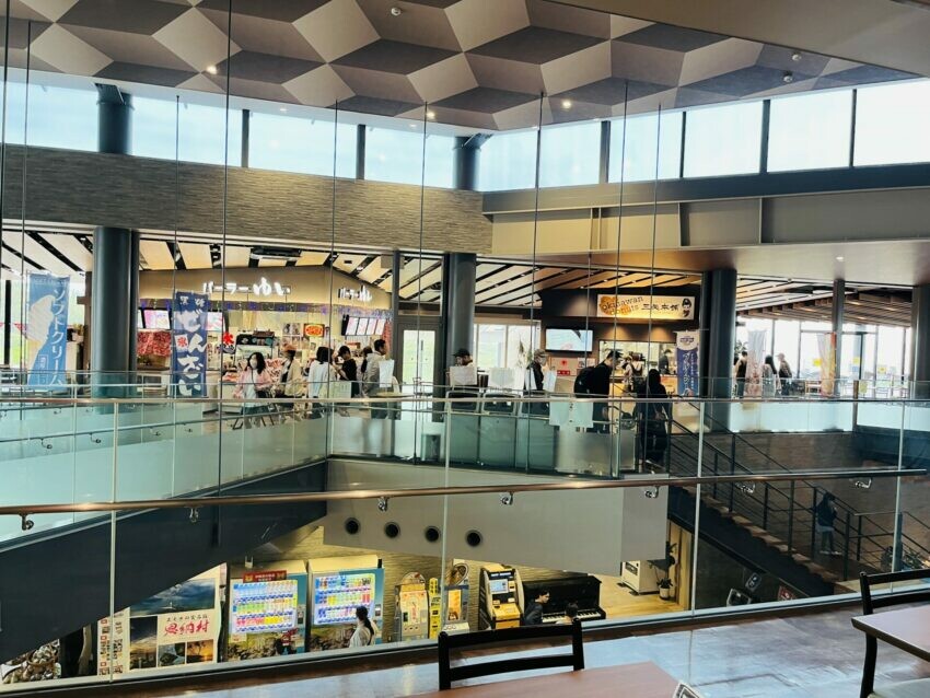 日本【沖繩北部一日遊】沖繩不自駕也好玩，沖繩巴士帶你玩北部熱門景點