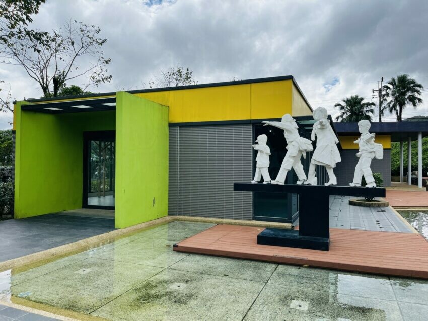 新北市金山區【朱銘美術館一日遊】全台最大戶外美術館推薦！必逛特展/門票優惠/交通/餐廳懶人包