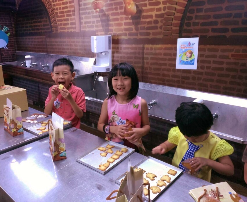 彰化縣線西鄉台灣優格餅乾學院｜台版霍格華茲餅乾DIY，彰化免門票觀光工廠＆交通資訊，彰化免費景點