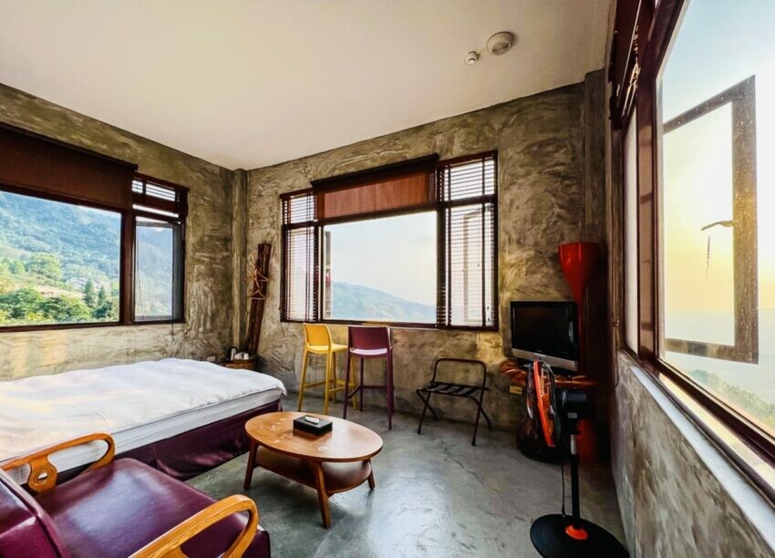 苗栗縣大湖鄉【馬那邦山】苗栗大湖兩天一夜推薦！在森森不息的馬那邦，享受被山嵐、湖光、森林包圍的時光