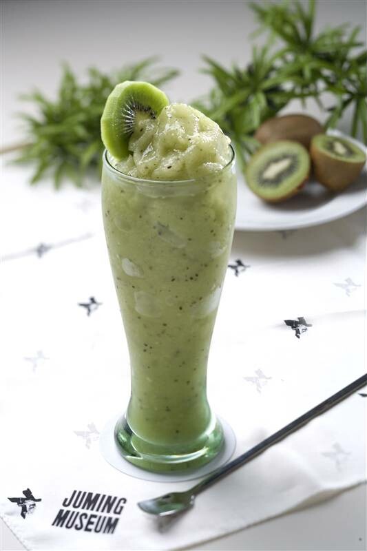 新北市金山區【朱銘美術館一日遊】全台最大戶外美術館推薦！必逛特展/門票優惠/交通/餐廳懶人包