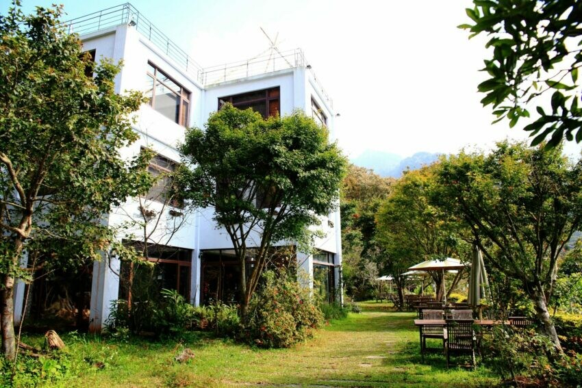 苗栗縣大湖鄉【馬那邦山】苗栗大湖兩天一夜推薦！在森森不息的馬那邦，享受被山嵐、湖光、森林包圍的時光