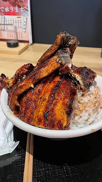 日本2024名古屋自由行-只賣三小時鰻魚富士山-Unagi Hirudake昼だけうなぎ屋 栄本店