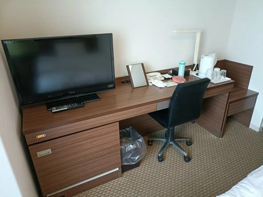 日本2024東京北海道|Vessel Inn札幌中島公園酒店 (Vessel Inn Sapporo Nakajimakoen)房間很普通、交通大便利!