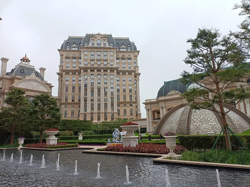 澳門2024澳門|上葡京自助山~超過百道菜色的自助餐,沒有吃完一輪就已經飽到頂天囉!