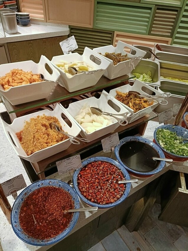 澳門2024澳門|上葡京自助山~超過百道菜色的自助餐,沒有吃完一輪就已經飽到頂天囉!