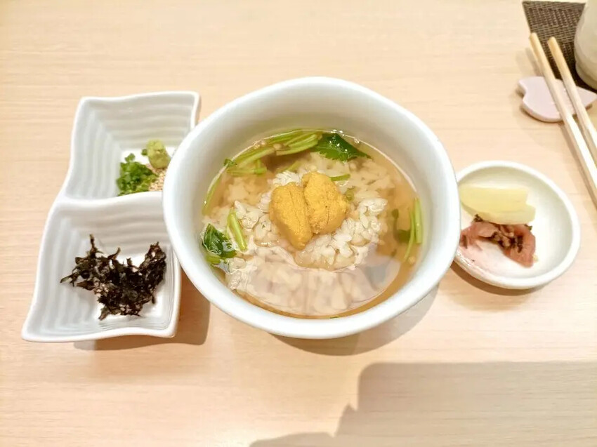 日本2024東京北海道|函館村上海膽-札幌店 うにむらかみ札幌店。來品嚐高級海膽套餐~道道有海膽喔!