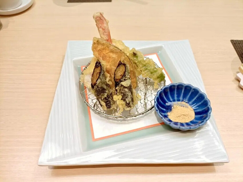 日本2024東京北海道|函館村上海膽-札幌店 うにむらかみ札幌店。來品嚐高級海膽套餐~道道有海膽喔!