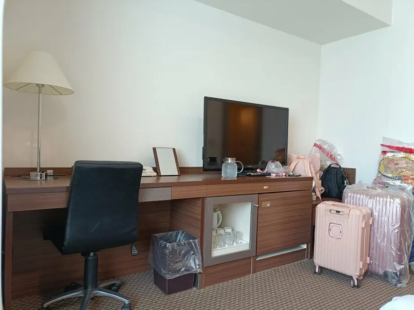 日本2024東京北海道|Vessel Inn札幌中島公園酒店 (Vessel Inn Sapporo Nakajimakoen)房間很普通、交通大便利!