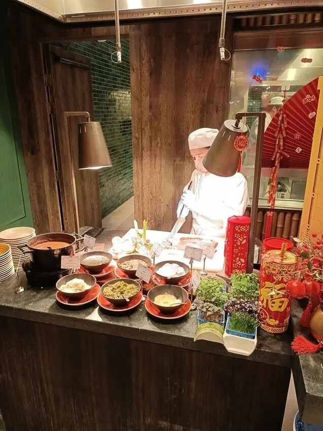 澳門2024澳門|上葡京自助山~超過百道菜色的自助餐,沒有吃完一輪就已經飽到頂天囉!