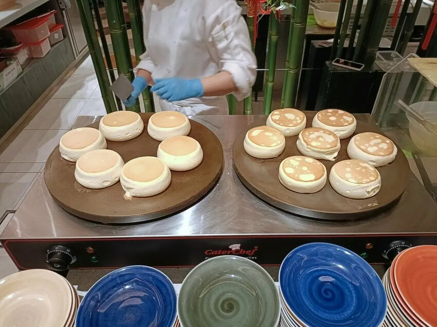 澳門2024澳門|上葡京自助山~超過百道菜色的自助餐,沒有吃完一輪就已經飽到頂天囉!