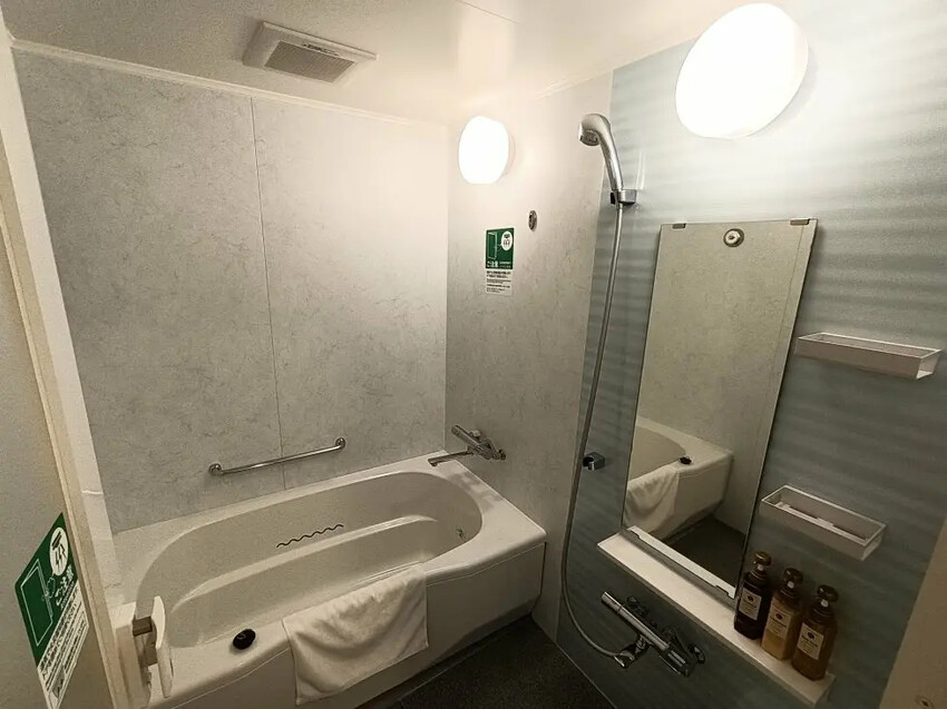 日本2024東京北海道|Vessel Inn札幌中島公園酒店 (Vessel Inn Sapporo Nakajimakoen)房間很普通、交通大便利!