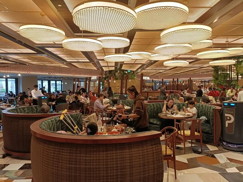 澳門2024澳門|上葡京自助山~超過百道菜色的自助餐,沒有吃完一輪就已經飽到頂天囉!