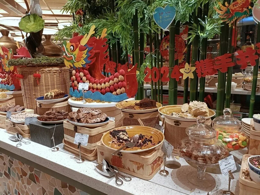 澳門2024澳門|上葡京自助山~超過百道菜色的自助餐,沒有吃完一輪就已經飽到頂天囉!