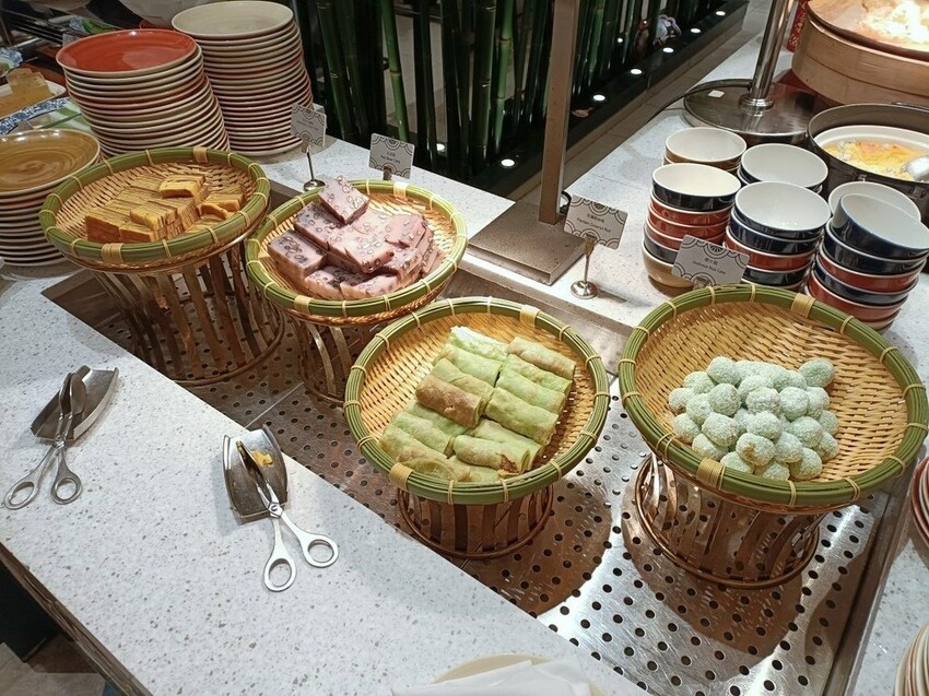 澳門2024澳門|上葡京自助山~超過百道菜色的自助餐,沒有吃完一輪就已經飽到頂天囉!