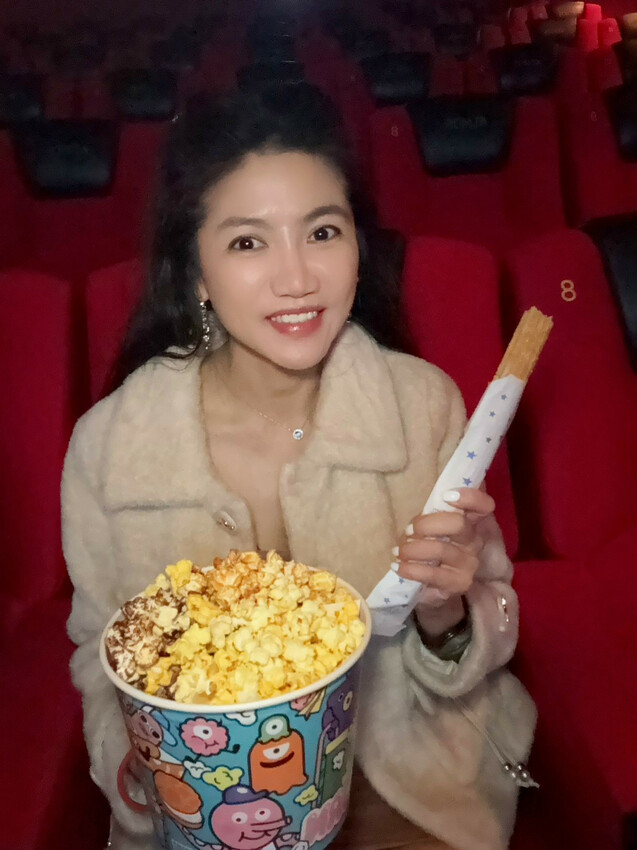 【影城推薦】in89豪華影城,屬於女孩兒的小細膩,西門町電影街【休閒娛樂】COACH廳提供最觀影體驗【約會推薦】