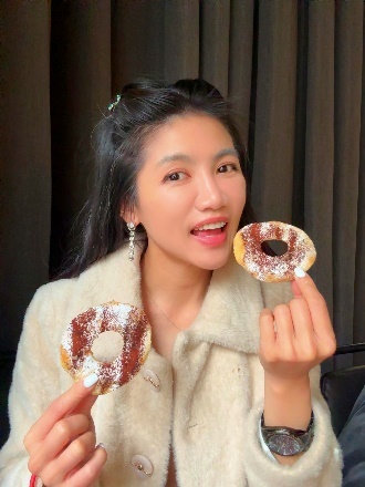 台北市萬華區【西門町美食推薦】Ö! in DINER 飽滿廚房，傳統與潮流的融合，爵士音樂與美式輕食的饗宴【萬華區美食】板南線餐廳推薦，不限時插座餐廳