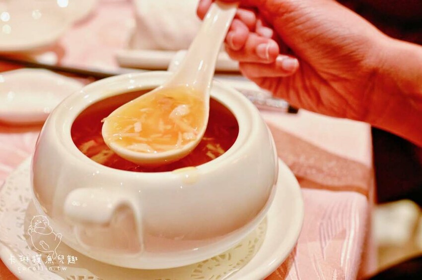 絲路花舞餐廳|麗星郵輪探索星號人氣中餐廳 - 卡琳。摸魚兒趣