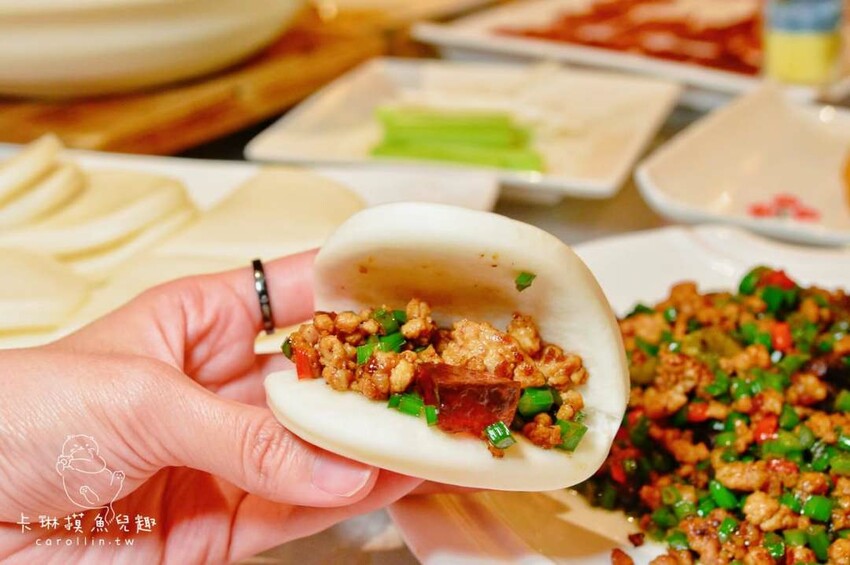 絲路花舞餐廳|麗星郵輪探索星號人氣中餐廳 - 卡琳。摸魚兒趣