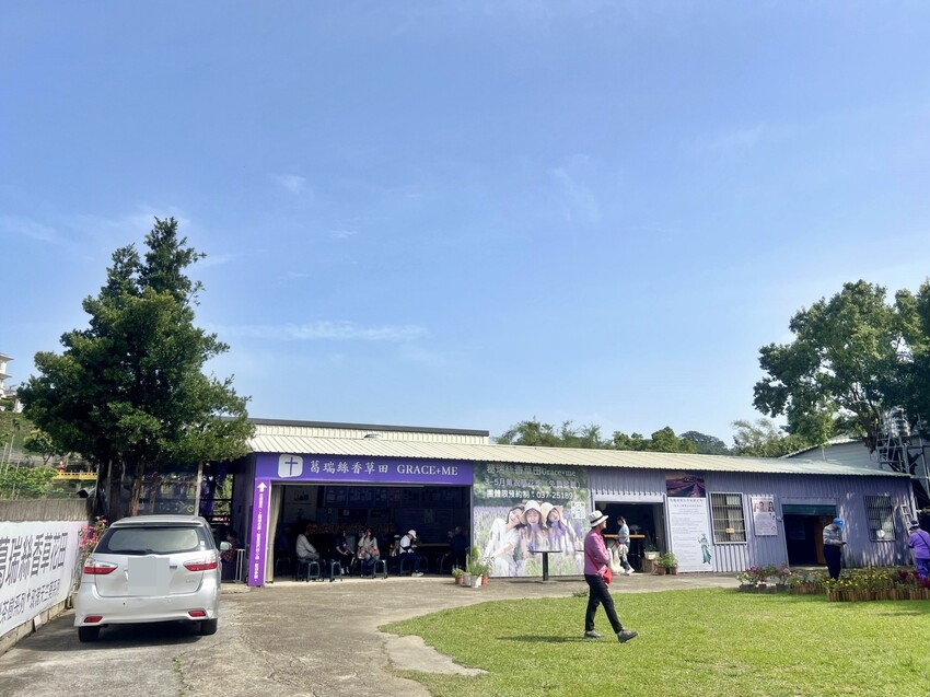 /tmp/phpMGcsbe /tmp/phpMGcsbe