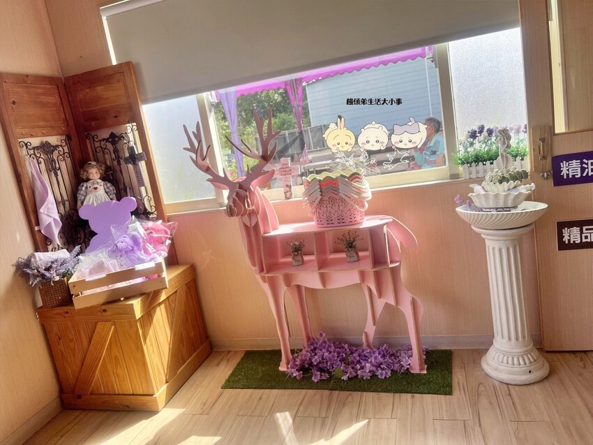 /tmp/phpfyV867 /tmp/phpfyV867