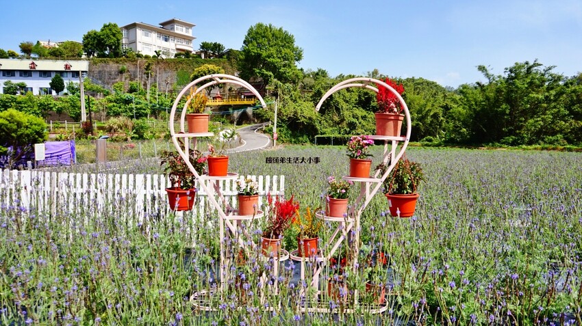 /tmp/phpBLCBHq /tmp/phpBLCBHq