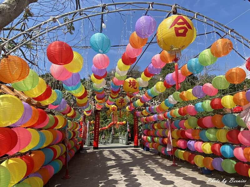 芝山岩石佛亭.台北新四國遍路~找尋石佛蹤跡並探索芝山岩文化 @Bernice的隨手筆記