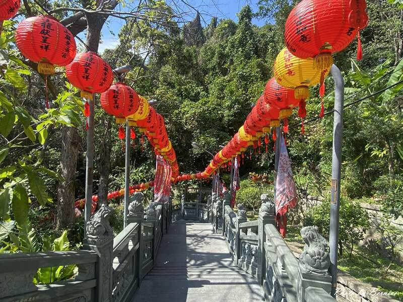 芝山岩石佛亭.台北新四國遍路~找尋石佛蹤跡並探索芝山岩文化 @Bernice的隨手筆記