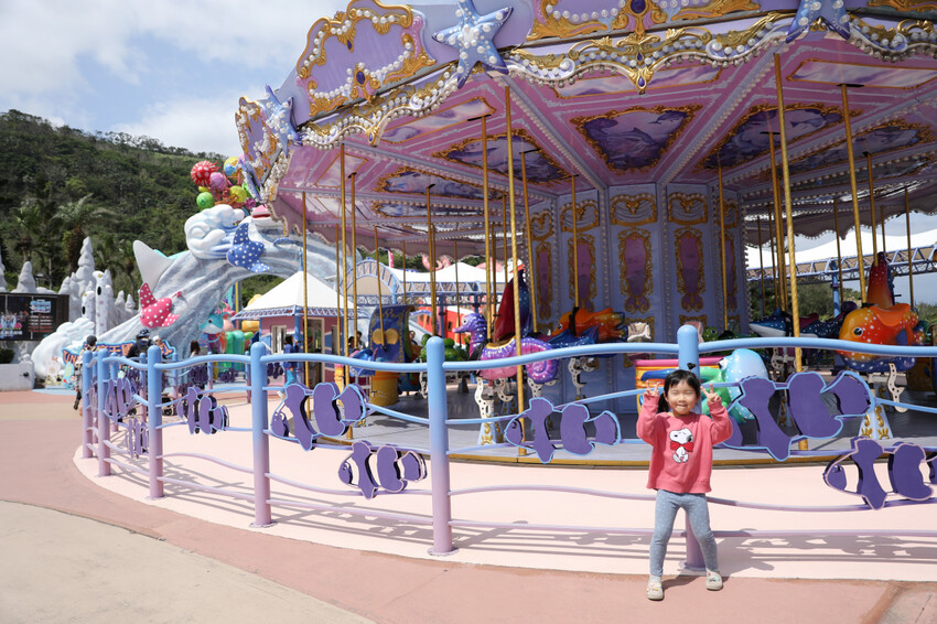 花蓮遠雄海洋公園親親海洋夜未眠 近距離與海豚海獅親近,夜探水族館,與魚共眠超好玩親子行程推薦! - 奇奇一起玩樂趣