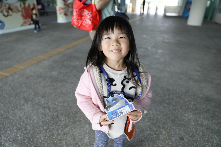 屏東親子旅遊推薦! 夜宿海生館 與魚兒共眠 住宿屏東海生館,後場飼育體驗+夜間探索+潮間帶生態觀察 - 奇奇一起玩樂趣