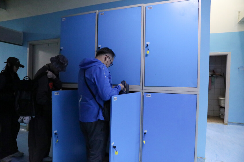 屏東親子旅遊推薦! 夜宿海生館 與魚兒共眠 住宿屏東海生館,後場飼育體驗+夜間探索+潮間帶生態觀察 - 奇奇一起玩樂趣