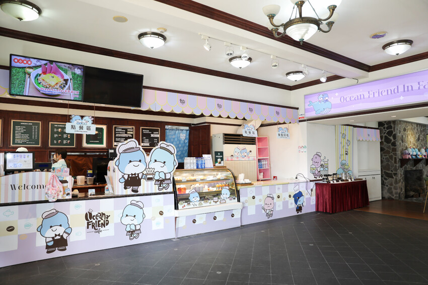 花蓮遠雄海洋公園親親海洋夜未眠 近距離與海豚海獅親近,夜探水族館,與魚共眠超好玩親子行程推薦! - 奇奇一起玩樂趣