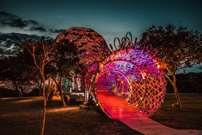 桃園市桃園區虎頭山環保公園|不用花錢也能擁有百萬夜景!俯瞰整座城市的270度超廣角浪漫夜景聖地