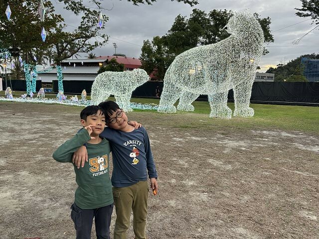 台東縣台東市鐵花新聚落 | 台東夜晚好去處．融合音樂、藝術與文創市集的園地
