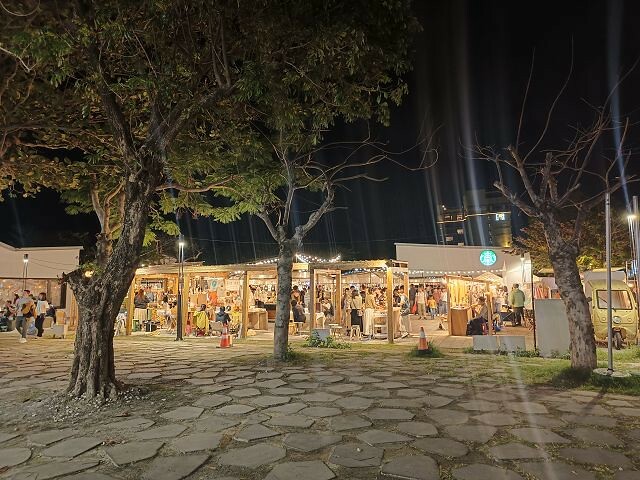 台東縣台東市鐵花新聚落 | 台東夜晚好去處．融合音樂、藝術與文創市集的園地