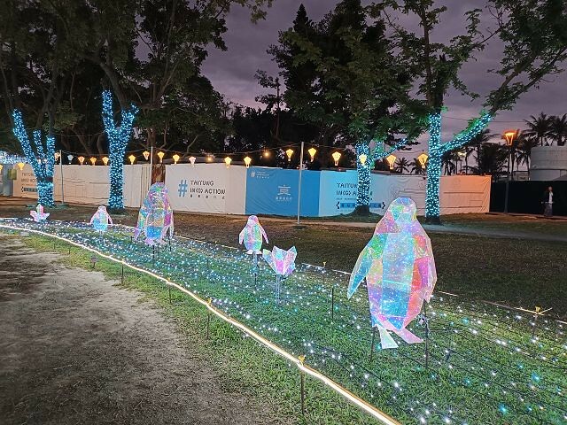 台東縣台東市鐵花新聚落 | 台東夜晚好去處．融合音樂、藝術與文創市集的園地