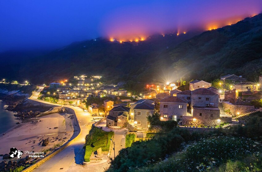 連江縣北竿鄉【馬祖景點】北竿馬鼻灣‧南竿介壽澳口賞藍眼淚│藍眼淚季節‧如何拍攝‧天候條件風向潮汐月亮│芹壁聚落‧北海坑