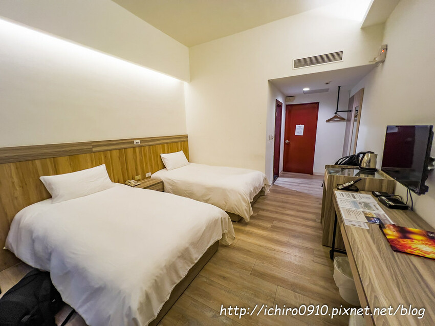 連江縣北竿鄉【馬祖景點】北竿馬鼻灣‧南竿介壽澳口賞藍眼淚│藍眼淚季節‧如何拍攝‧天候條件風向潮汐月亮│芹壁聚落‧北海坑