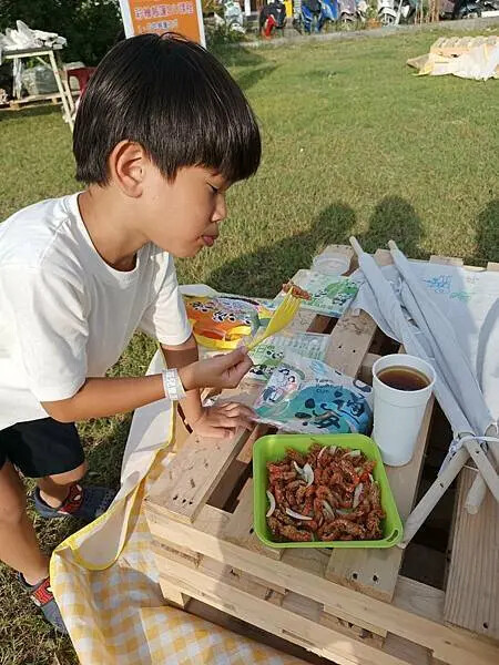 高雄市旗津區2024最好玩的海岸沙灘活動【旗津吃通海】集結美食市集、多元舞台、親子DIY活動，認識旗津的美好