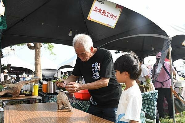 高雄市旗津區2024最好玩的海岸沙灘活動【旗津吃通海】集結美食市集、多元舞台、親子DIY活動，認識旗津的美好