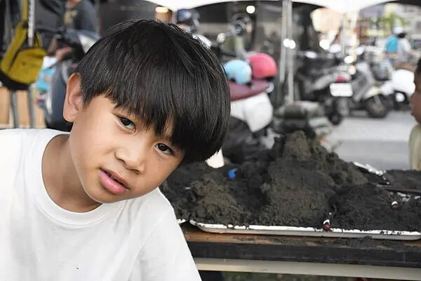 高雄市旗津區2024最好玩的海岸沙灘活動【旗津吃通海】集結美食市集、多元舞台、親子DIY活動，認識旗津的美好