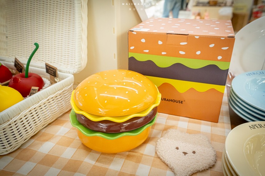 桃園市中壢區【桃園中壢】2024大江購物中心必買,Z世代購物首選!好拍、好逛、好好吃!聖誕節到大江一遊未盡!全年度免