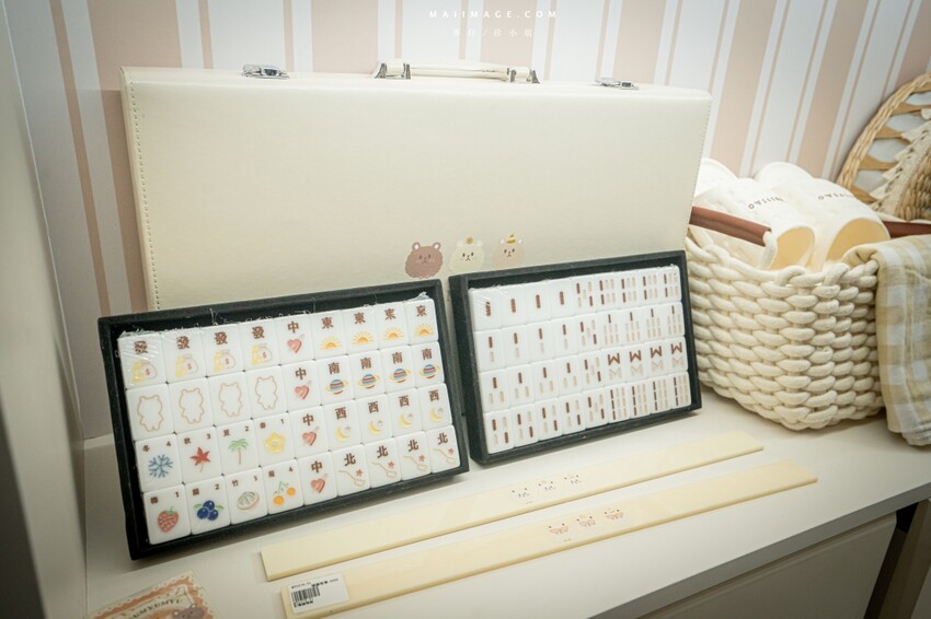 桃園市中壢區【桃園中壢】2024大江購物中心必買,Z世代購物首選!好拍、好逛、好好吃!聖誕節到大江一遊未盡!全年度免