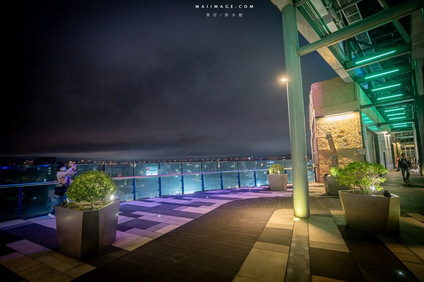 桃園市中壢區【桃園中壢】2024大江購物中心必買,Z世代購物首選!好拍、好逛、好好吃!聖誕節到大江一遊未盡!全年度免