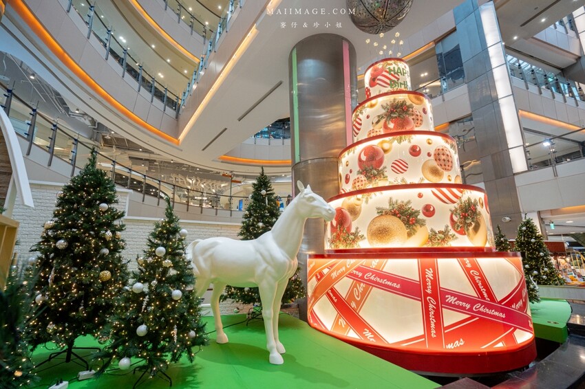 桃園市中壢區【桃園中壢】2024大江購物中心必買,Z世代購物首選!好拍、好逛、好好吃!聖誕節到大江一遊未盡!全年度免